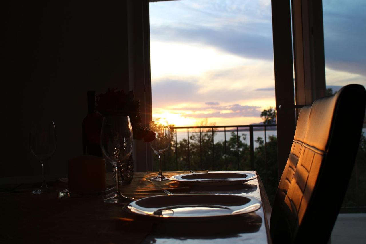 Apartments Bonaca โรวานิสกา ภายนอก รูปภาพ