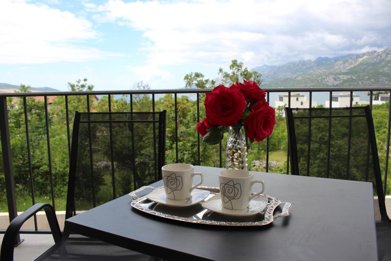 Apartments Bonaca โรวานิสกา ภายนอก รูปภาพ