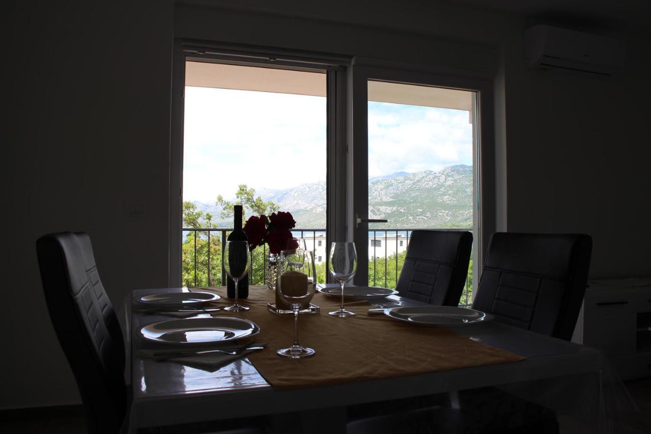 Apartments Bonaca โรวานิสกา ภายนอก รูปภาพ