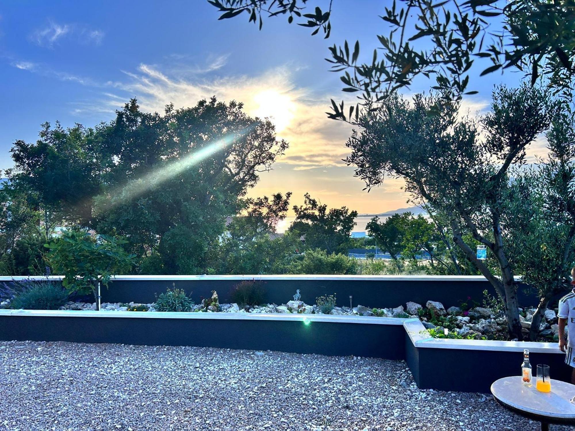 Apartments Bonaca โรวานิสกา ภายนอก รูปภาพ
